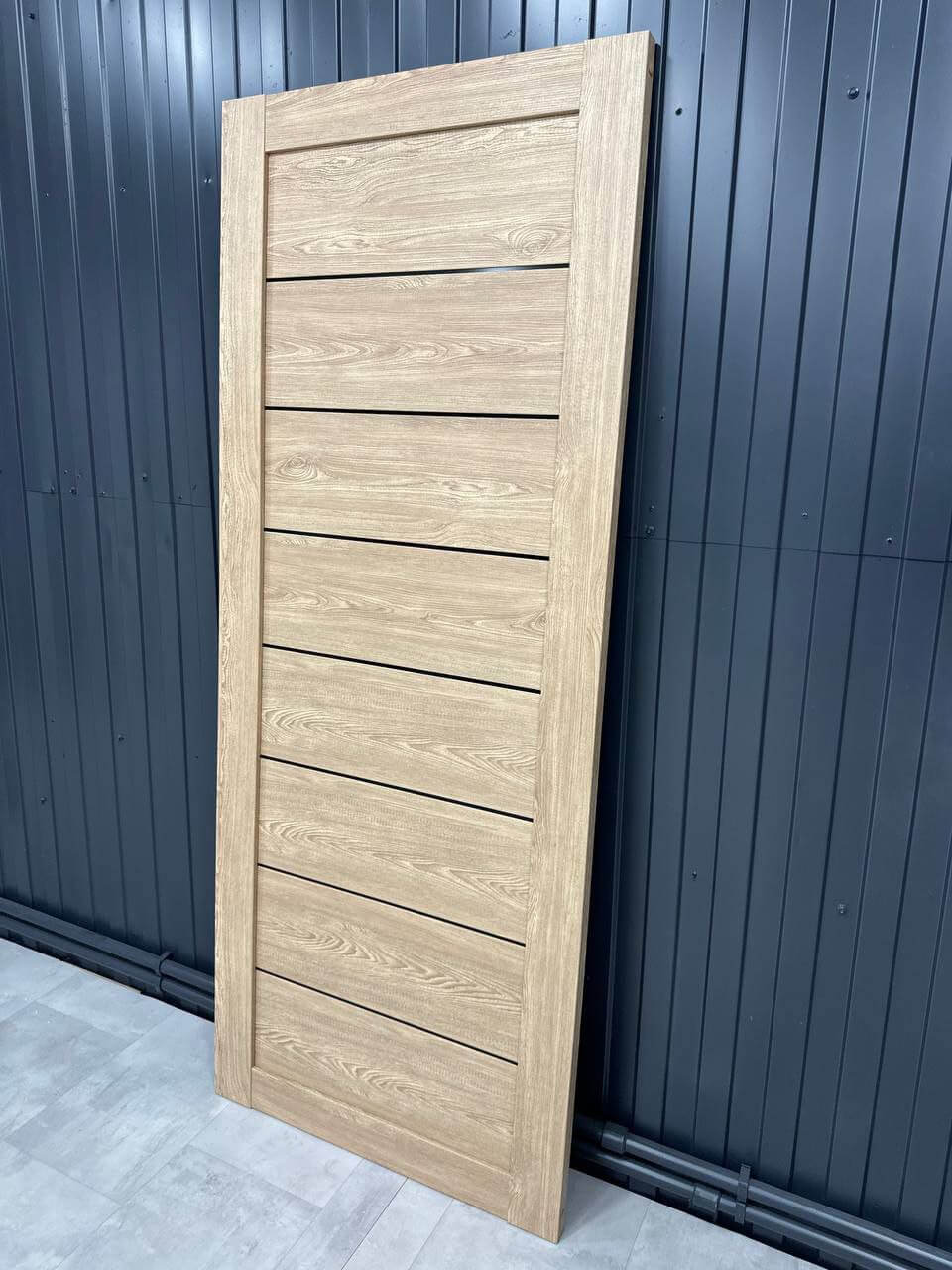 межкомнатная дверь с коробкой недорого